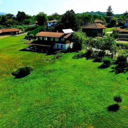 Complex Pristan In The Mountain Hotel Shilkovtsi Exterior photo