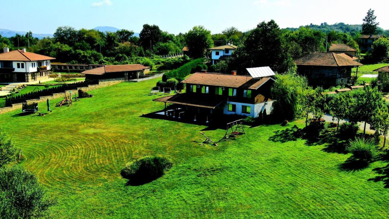 Complex Pristan In The Mountain Hotel Shilkovtsi Exterior photo