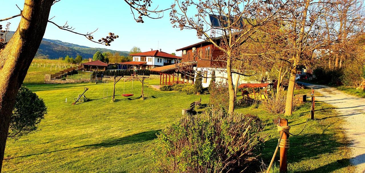 Complex Pristan In The Mountain Hotel Shilkovtsi Exterior photo